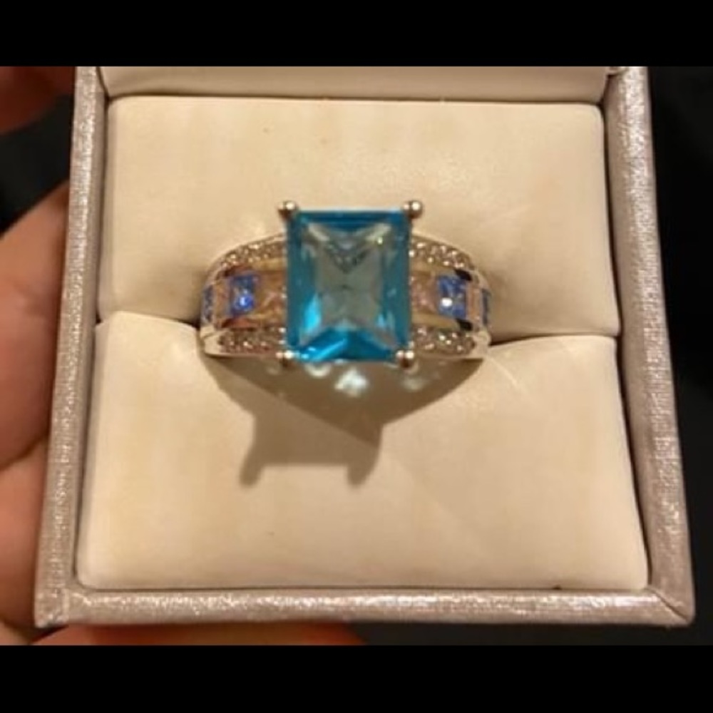 NEW Blue topaz and white sapphire crystal ring
